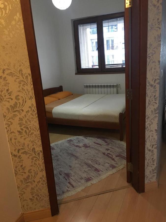 Two Rooms And Kitchen, Bathroom With Balcony Apartment Skopje Eksteriør bilde