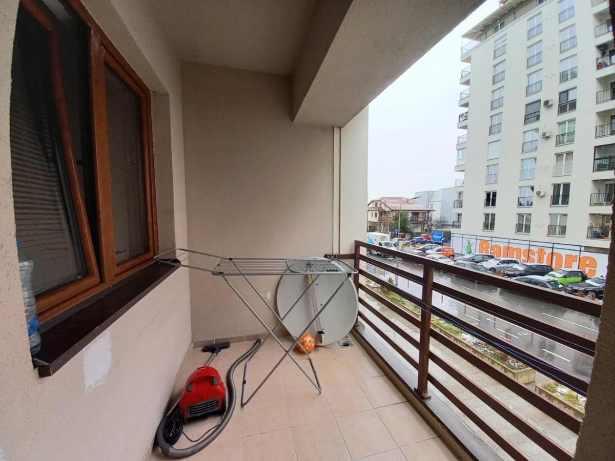 Two Rooms And Kitchen, Bathroom With Balcony Apartment Skopje Eksteriør bilde